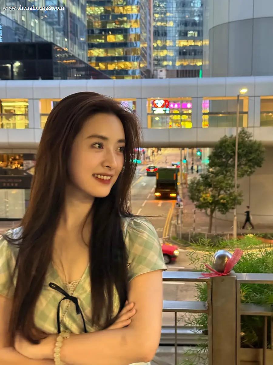 59岁关淑怡近况唏嘘！24年前未婚生子终身未嫁，如今与儿子相依为命